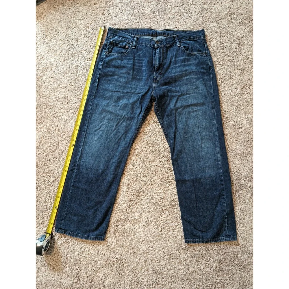 Mens Levis 569 loose straight Med wash jeans sz 36x30 good condition